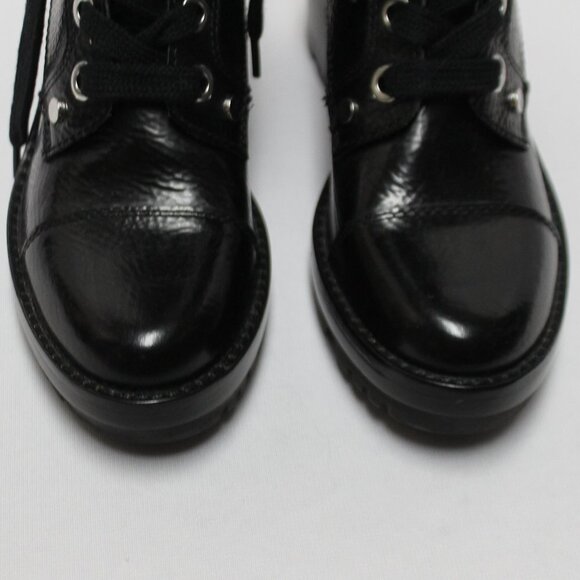 NWT Marc Fisher Black Leather Heeled Ankle Boots - Picture 10 of 16